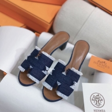 Hermes Slippers